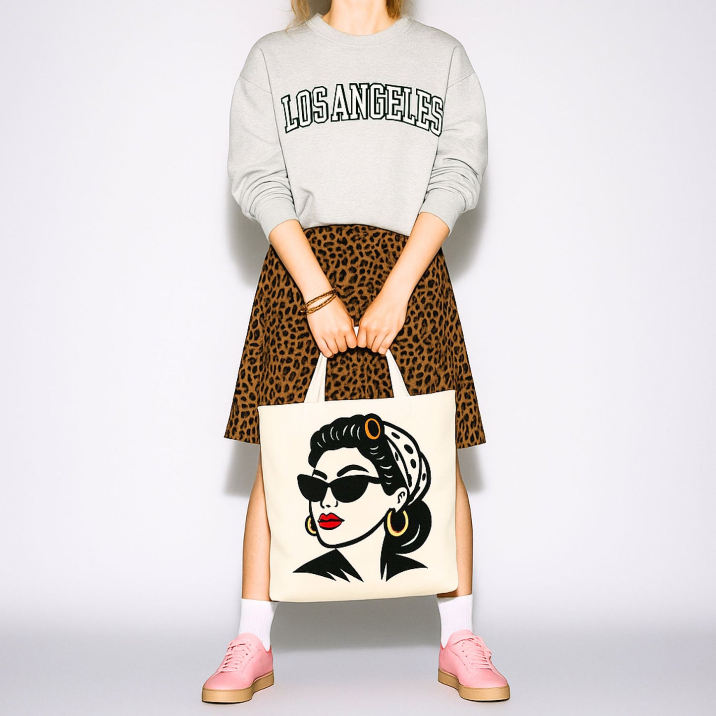 The SuperTía Headshot White Tote – Icon Mode: Activated