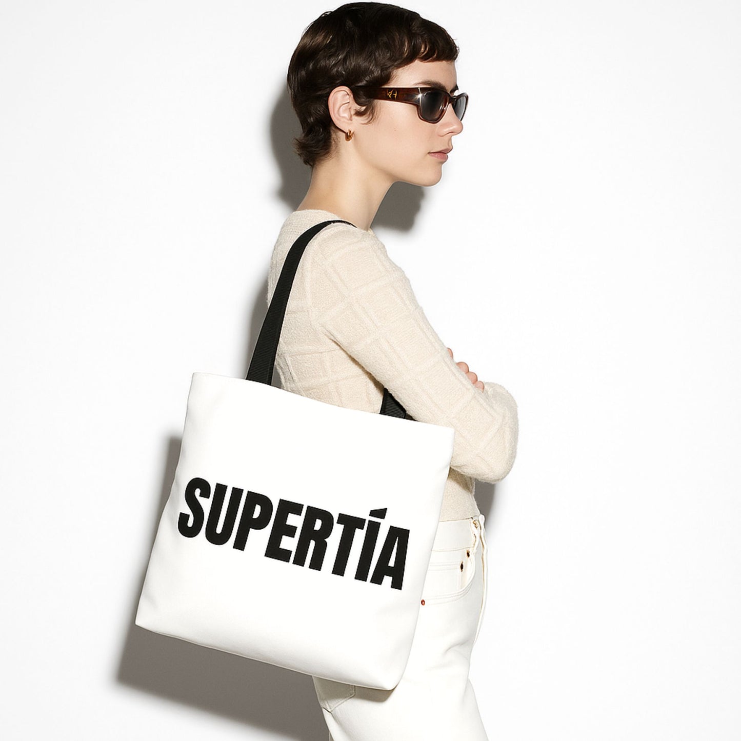 SuperTía B&W Tote Bag – For the Icon in Every Aisle
