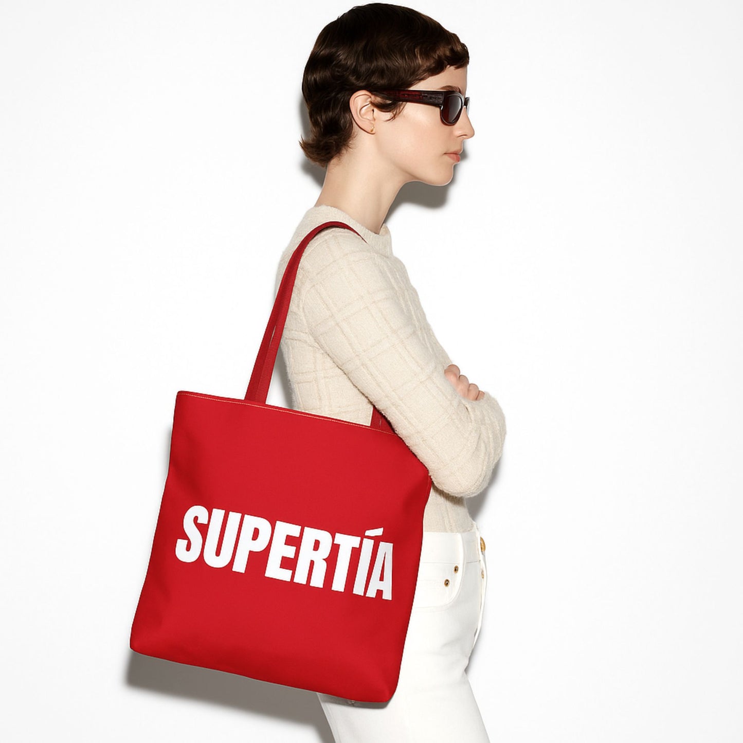 SuperTía Red Tote Bag – For the Icon in Every Aisle